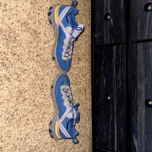 Custom Nike Shoes - Picture 5 of 5